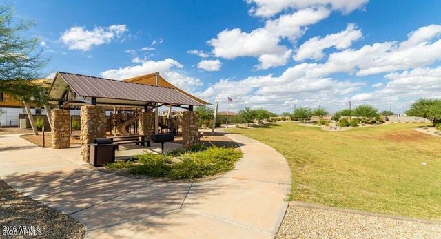 14253 W BUCKSKIN Trail, Surprise, AZ 85387