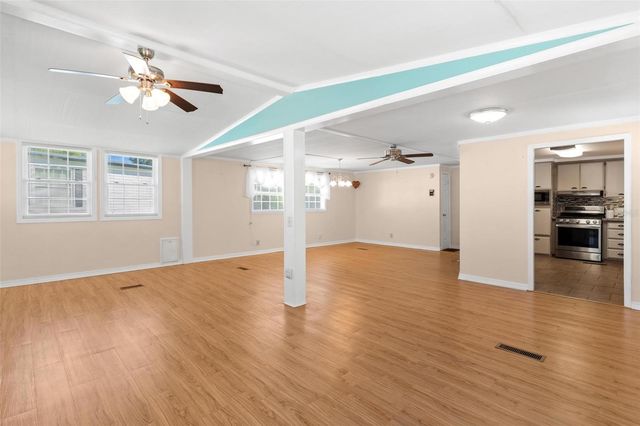 2621 CARPENTER PLACE, Leesburg, FL 34748