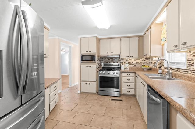 2621 CARPENTER PLACE, Leesburg, FL 34748