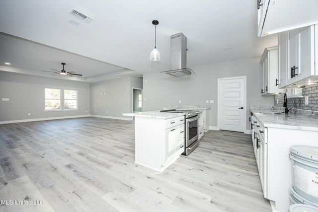 8315 Martin Bluff Road, Gautier, MS 39553