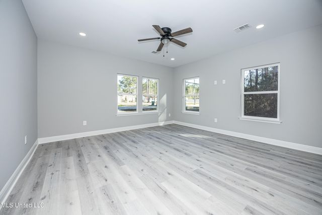 8315 Martin Bluff Road, Gautier, MS 39553