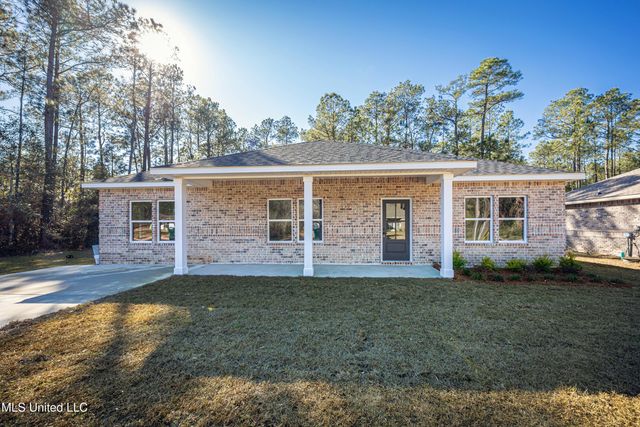 8315 Martin Bluff Road, Gautier, MS 39553