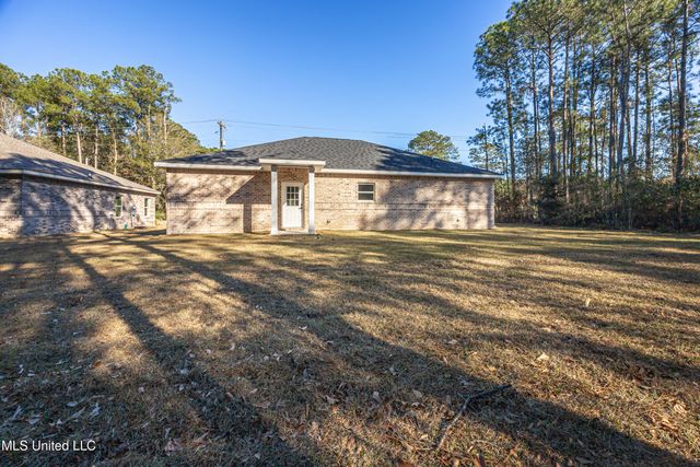 8315 Martin Bluff Road, Gautier, MS 39553