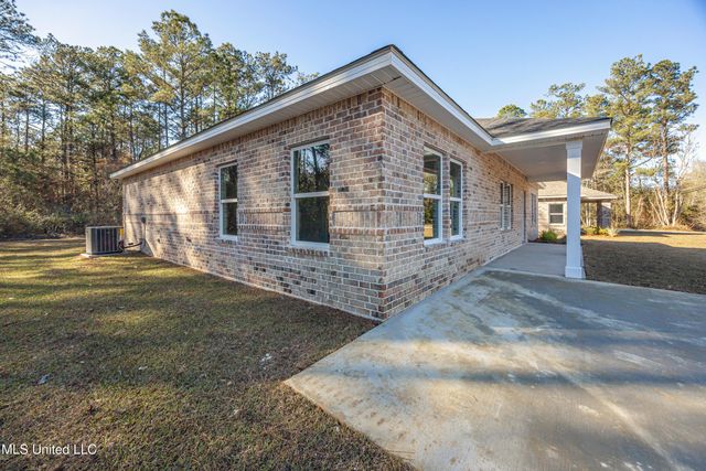8315 Martin Bluff Road, Gautier, MS 39553