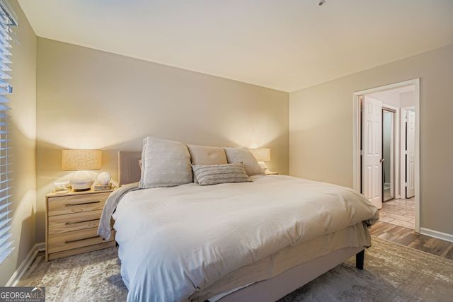 2501 Vineyard Way SE, Smyrna, GA 30082