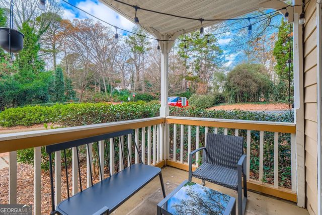 2501 Vineyard Way SE, Smyrna, GA 30082