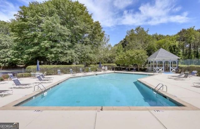 2501 Vineyard Way SE, Smyrna, GA 30082