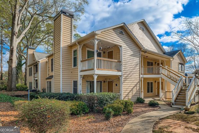 2501 Vineyard Way SE, Smyrna, GA 30082