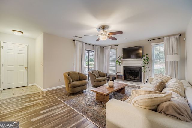 2501 Vineyard Way SE, Smyrna, GA 30082