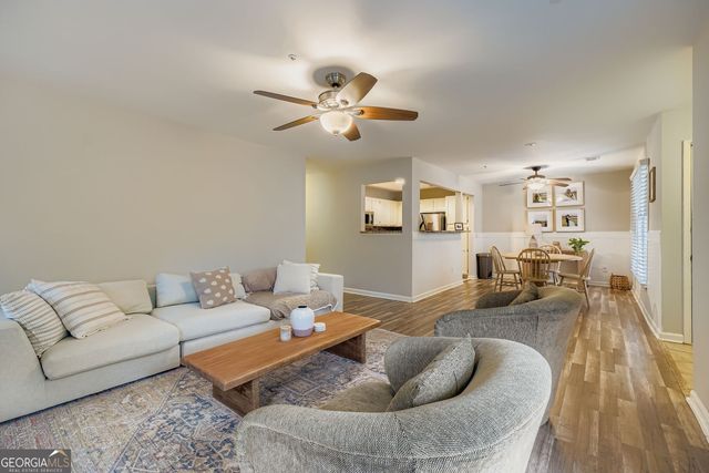 2501 Vineyard Way SE, Smyrna, GA 30082