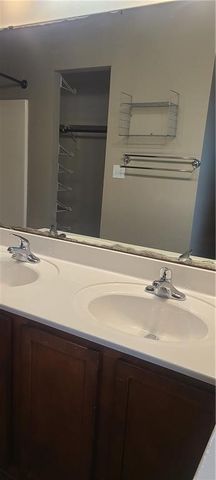 7462 Star Harbor Dr, Corpus Christi, TX 78414