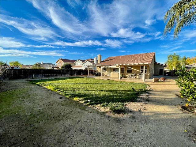 27613 Vanilla Court, Menifee, CA 92585