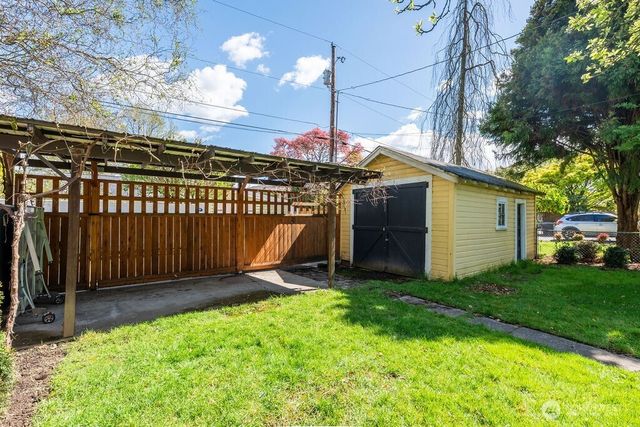 1424 25th Avenue, Longview, WA 98632