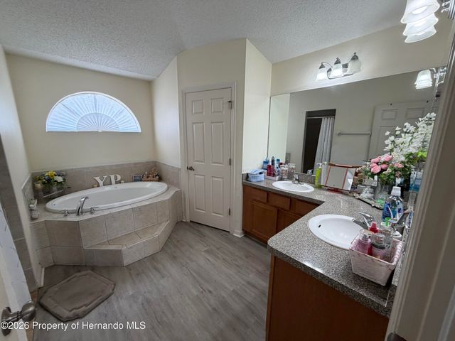 15294 Taralane Avenue, Brooksville, FL 34604