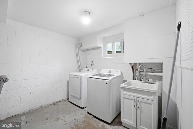 7410 BAYLOR AVE, College Park, MD 20740