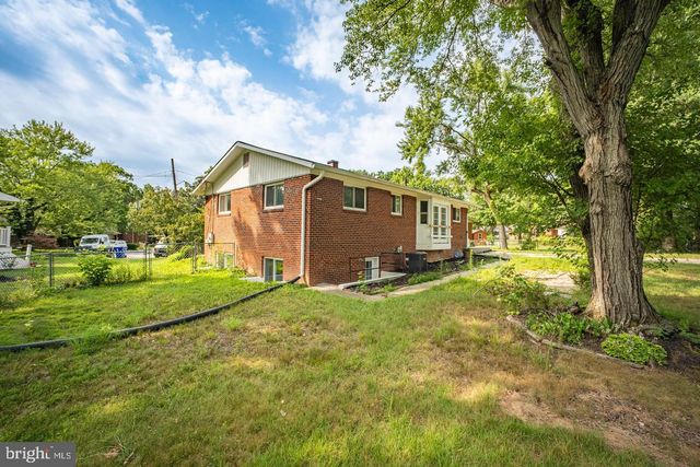 7410 BAYLOR AVE, College Park, MD 20740