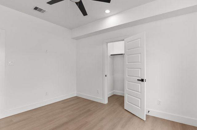 2316 Mckee Street A, Houston, TX 77009