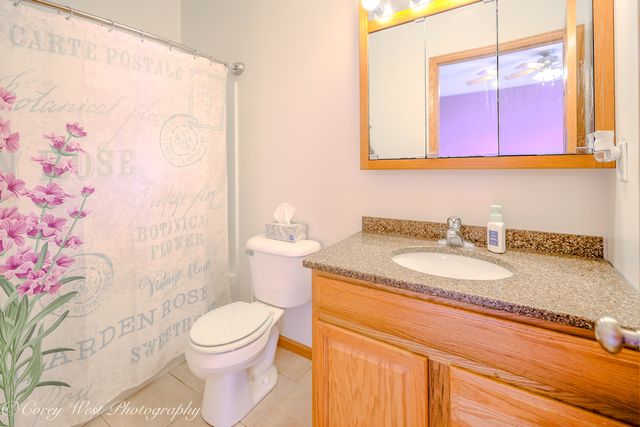 575 N Strack Street 103, Cortland, IL 60112