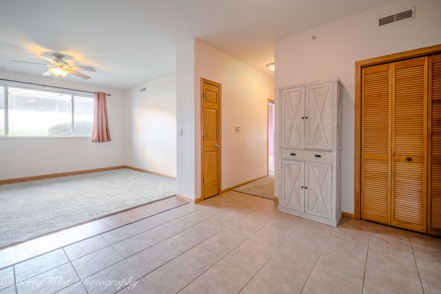 575 N Strack Street 103, Cortland, IL 60112