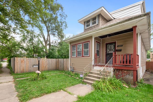 12050 S Yale Avenue, Chicago, IL 60628