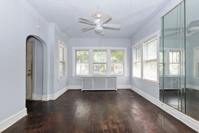 12050 S Yale Avenue, Chicago, IL 60628