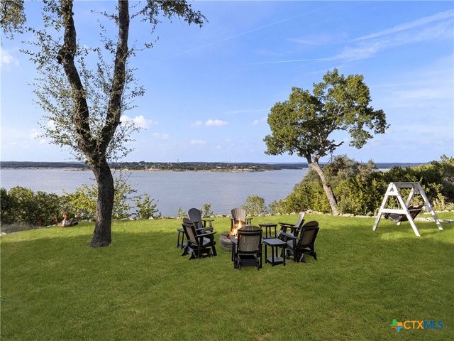 1870 Stagecoach Drive, Canyon Lake, TX 78133