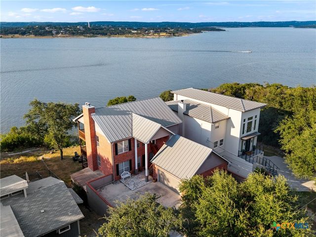 1870 Stagecoach Drive, Canyon Lake, TX 78133