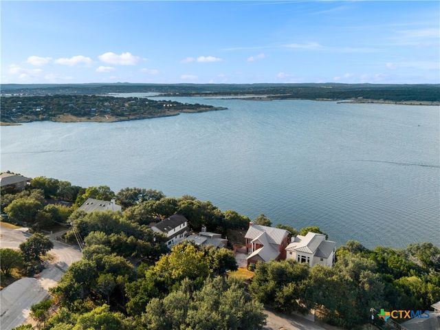 1870 Stagecoach Drive, Canyon Lake, TX 78133