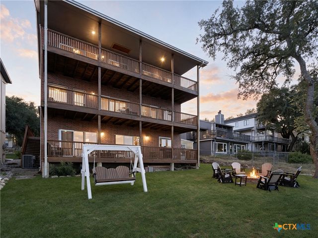 1870 Stagecoach Drive, Canyon Lake, TX 78133