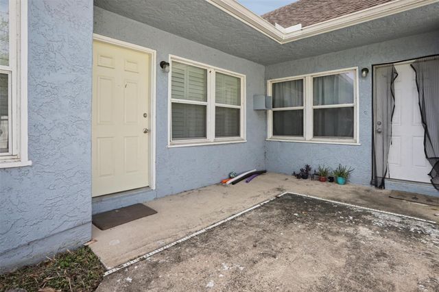 1739 W 7th Street, Freeport, TX 77541
