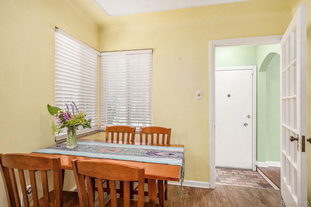 964 W Marshall Street, Ferndale, MI 48220