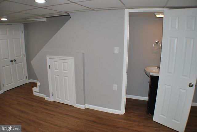 512 S 2ND ST, Darby, PA 19023