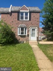 512 S 2ND ST, Darby, PA 19023
