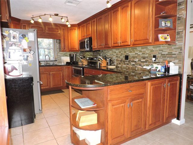 5312 LAKESIDE DRIVE, Lake Wales, FL 33898