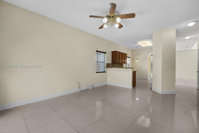 1282 NW 171st Ter, Pembroke Pines, FL 33028