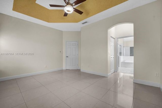 1282 NW 171st Ter, Pembroke Pines, FL 33028