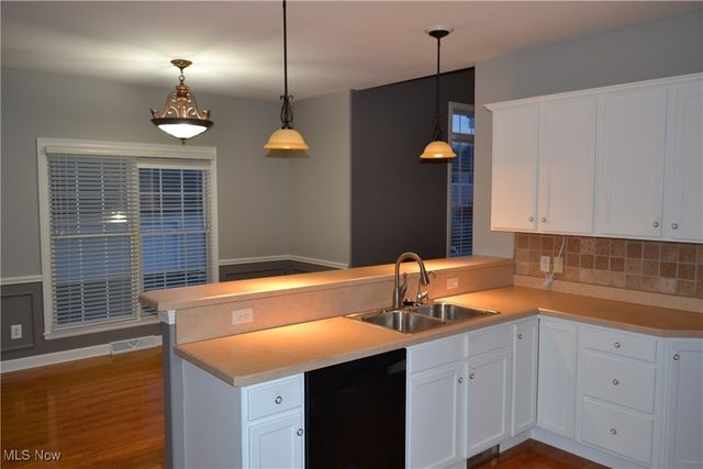 1805 E Western Reserve Road 52, Poland, OH 44514