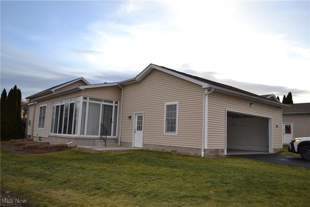 1805 E Western Reserve Road 52, Poland, OH 44514