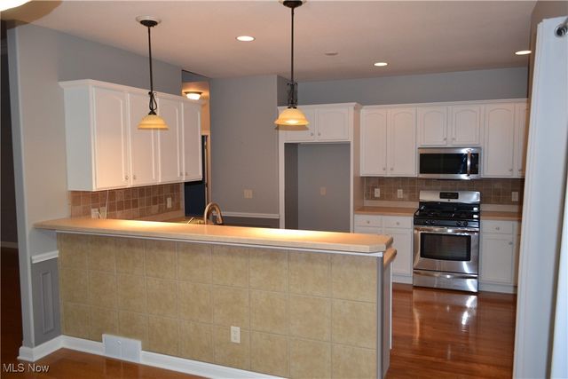 1805 E Western Reserve Road 52, Poland, OH 44514