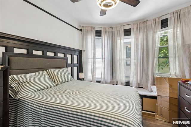 908-910 S 16th Street, Newark, NJ 07108