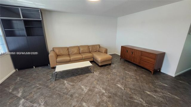 4065 N Lyndhurst N 4065, Deerfield Beach, FL 33442