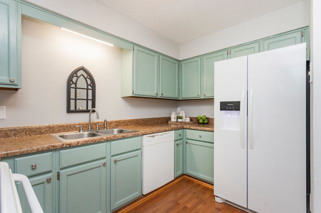217 Ellington Place, Madison, TN 37115
