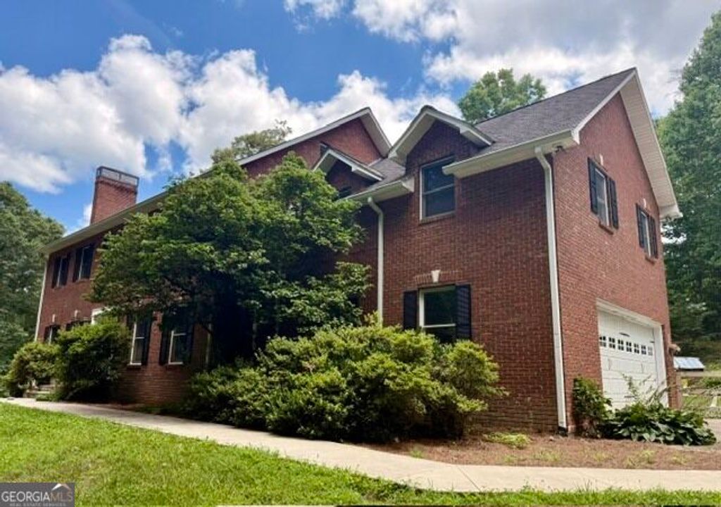 131 Anns Way, Blairsville, GA 30512