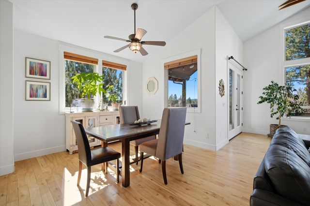 15 SW Quail Butte Place, Bend, OR 97702