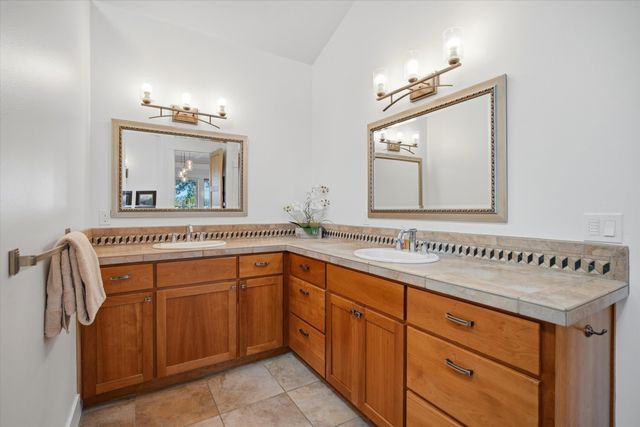 15 SW Quail Butte Place, Bend, OR 97702