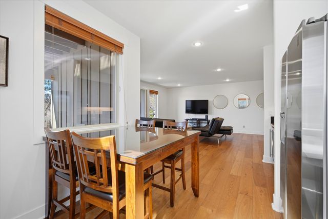 15 SW Quail Butte Place, Bend, OR 97702