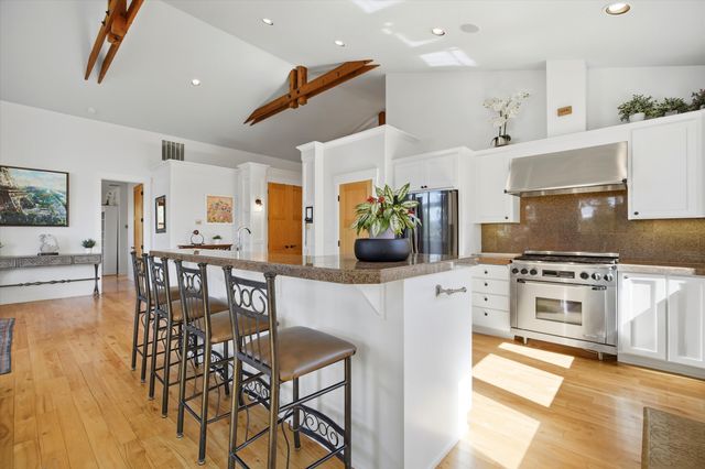 15 SW Quail Butte Place, Bend, OR 97702