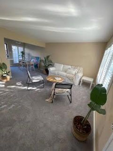 1504 Day Avenue G, San Mateo, CA 94403