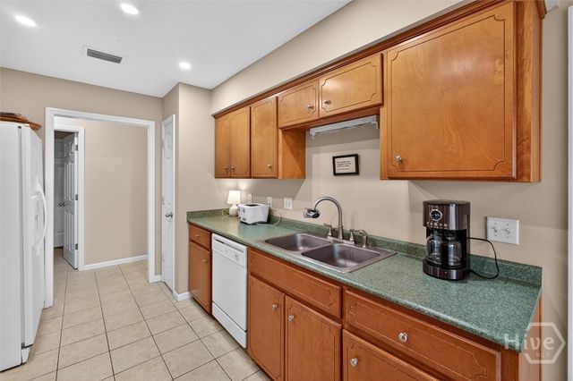 138 Hardwood Forest Drive, Brunswick, GA 31525