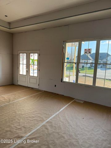 204 Cherokee Dr, Shelbyville, KY 40065